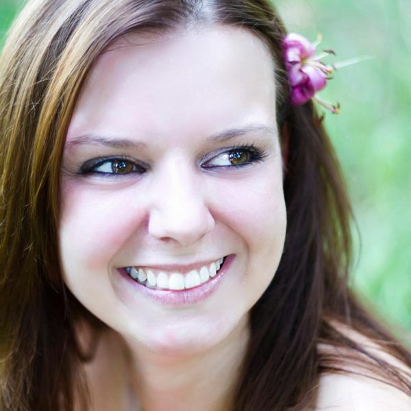 pretty_young_girl_206701-k-q